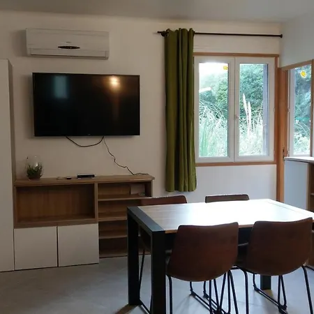 Cigale 2 Apartment *