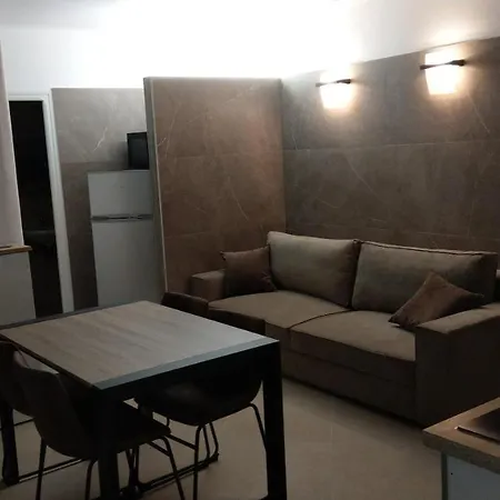 Cigale 2 Apartment *